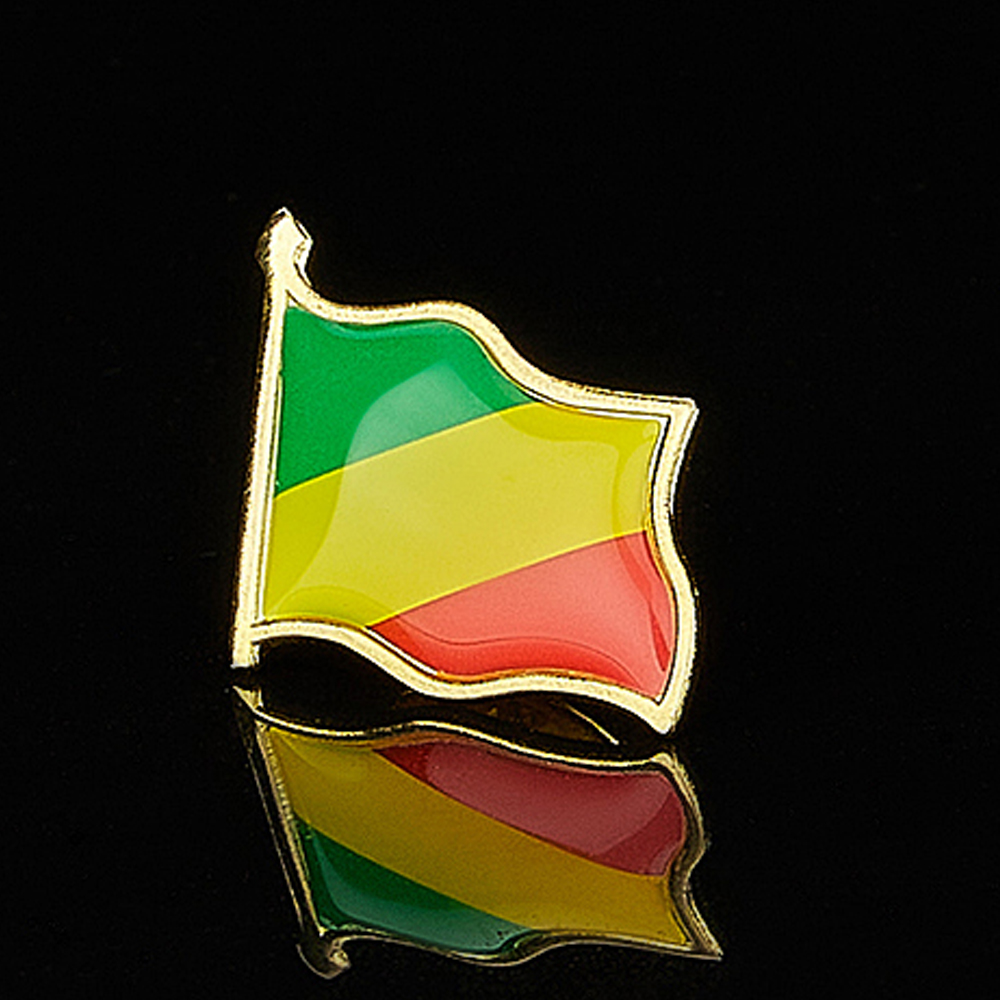 Insignia chapada en oro de la  - Embroidery World reseña y precio