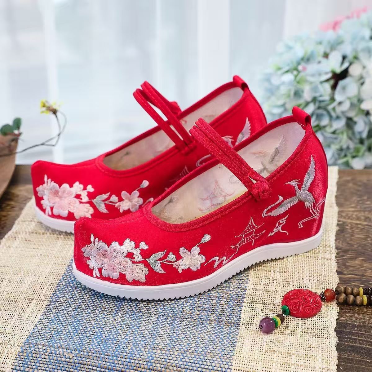 Zapatos bordados internos aume - Embroidery Fabric reseña y precio