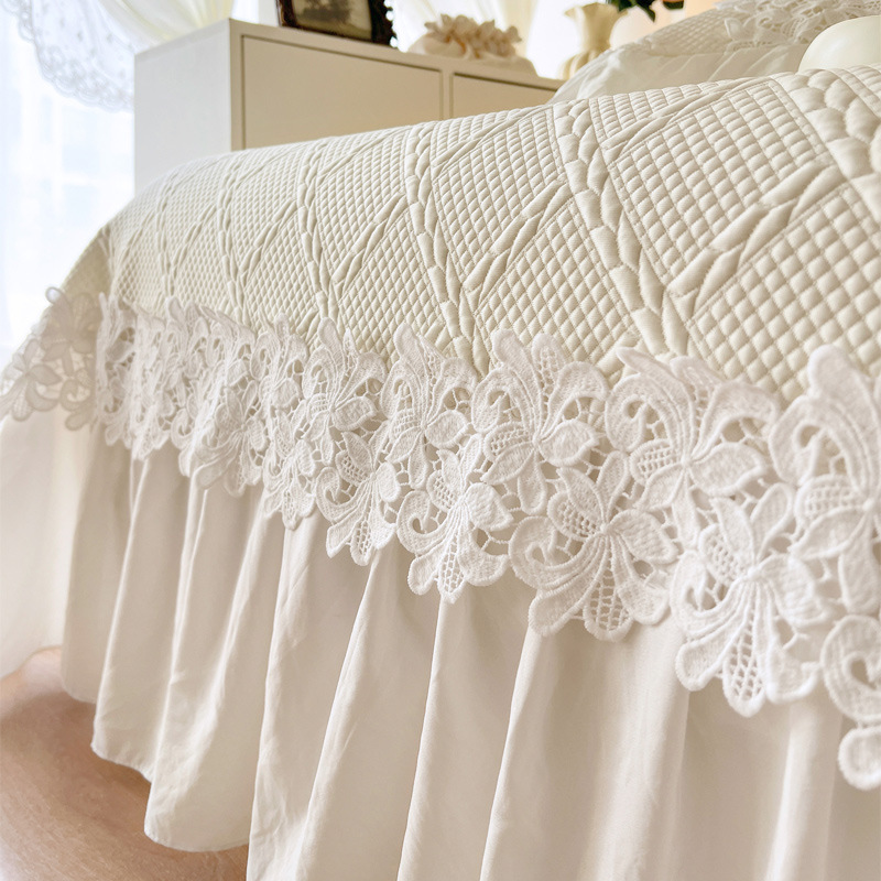 Juego de colcha refrescante de - Embroidery Quilt Cover reseña y precio