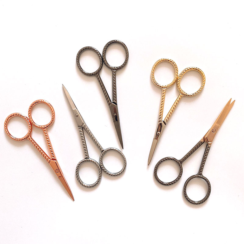 Mini tijeras Vintage de acero  - Embroidery Scissors Small reseña y precio